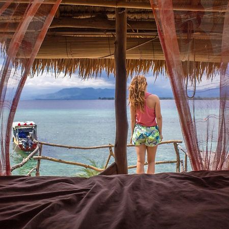Gili Meno Eco Hostel Экстерьер фото